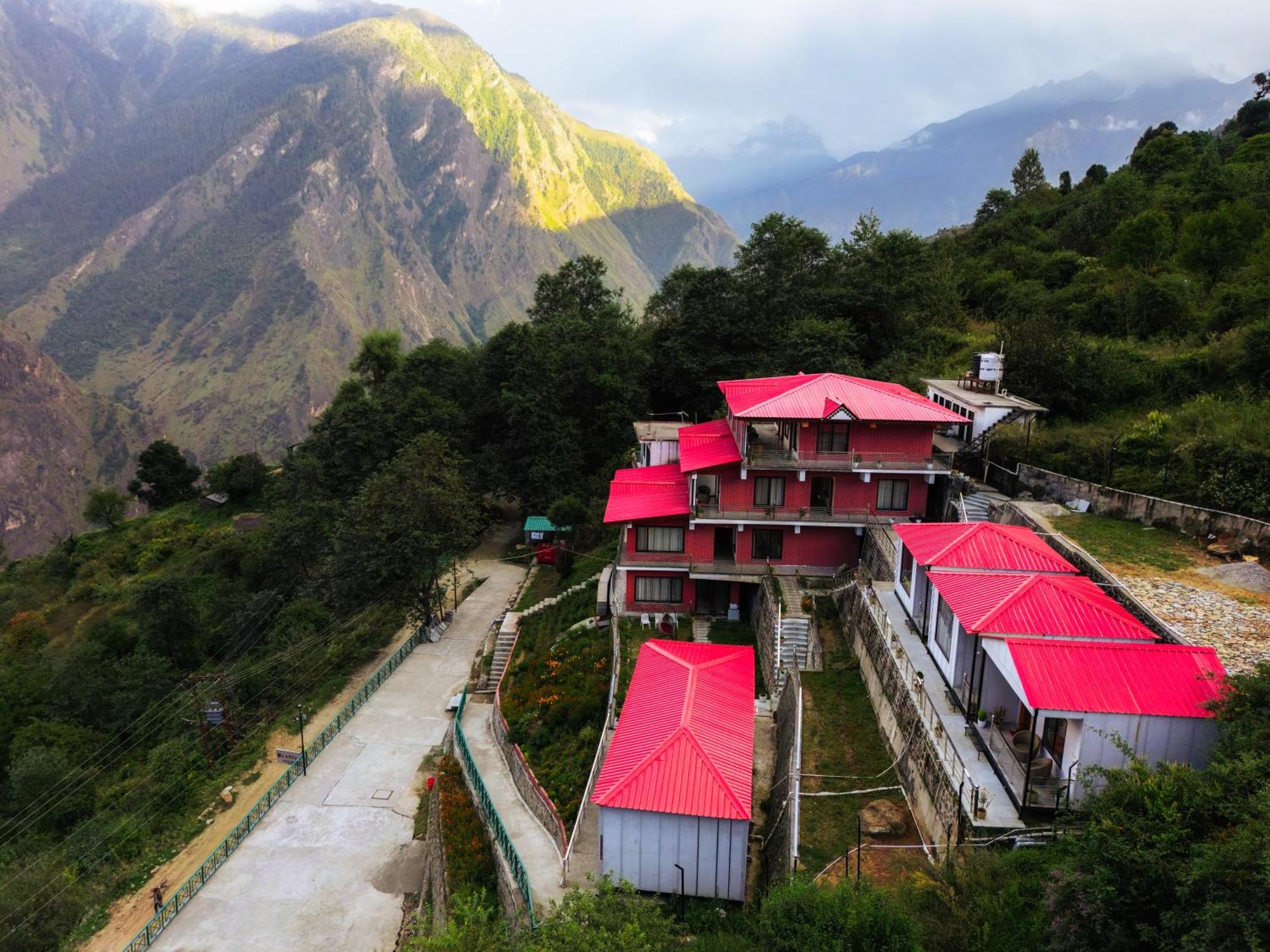 Aaryam Resort, Auli Joshīmath Exterior foto